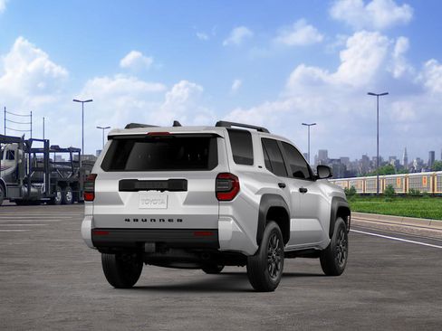 New 2026 Toyota 4Runner SR5 AWD/4WD image 11