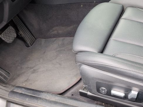 Used 2024 BMW 430i Gran Coupe w/ Premium Package image 17