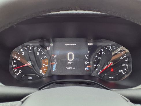 Used 2024 Jeep Compass Latitude image 20