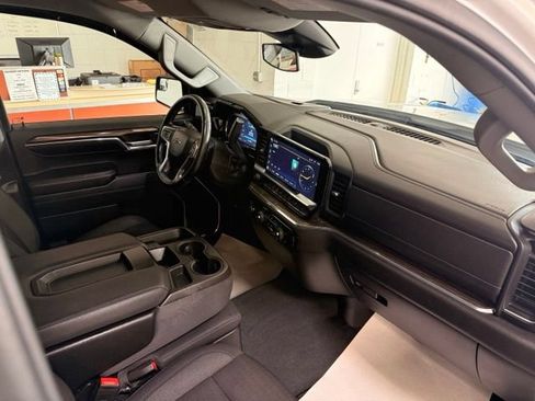 Used 2023 Chevrolet Silverado 1500 RST AWD/4WD image 27