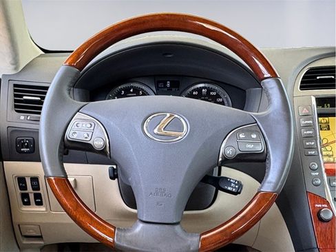 Used 2011 Lexus ES 350 FWD image 13