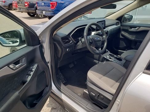 Used 2020 Ford Escape SE FWD image 6