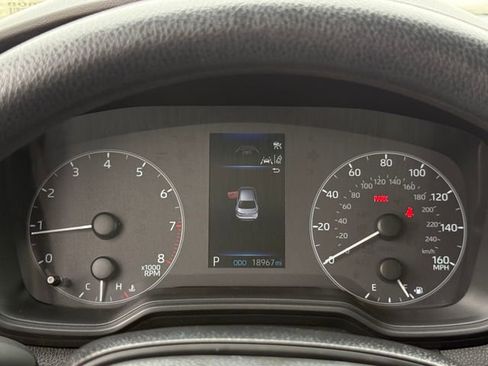 Used 2025 Toyota Corolla LE image 16