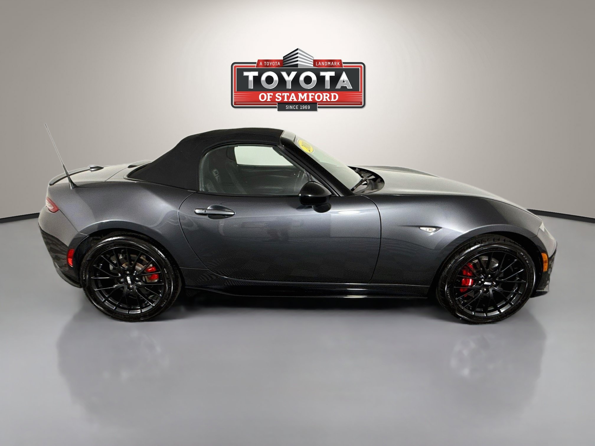 Used 2016 MAZDA MX-5 Miata Club w/ Brembo/BBS Package RWD image 8