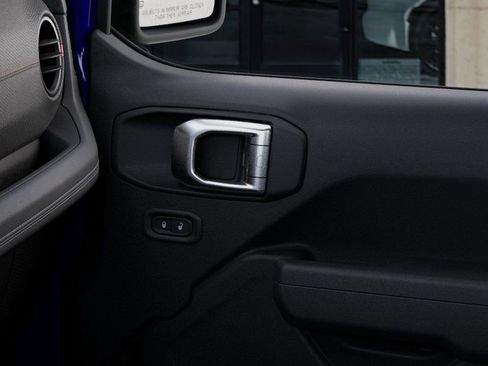 New 2026 Jeep Wrangler Unlimited Rubicon w/ Safety Group image 25