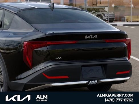 New 2026 Kia K4 FWD image 13