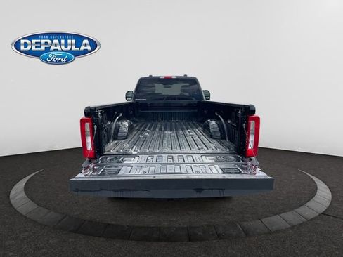 Used 2023 Ford F350 XLT image 5
