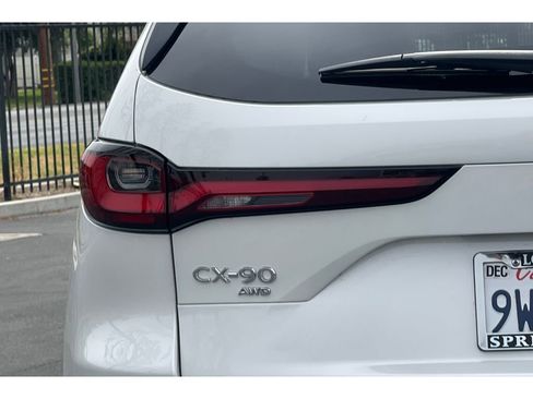 Used 2025 MAZDA CX-90 3.3 Turbo w/ Premium Sport Pkg image 12