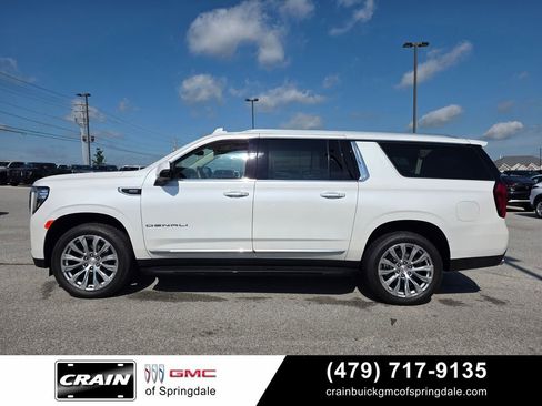 Used 2024 GMC Yukon XL Denali w/ Max Trailering Package AWD/4WD image 4
