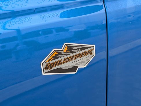 Used 2022 Ford Bronco Wildtrak image 6