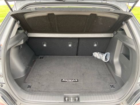 Used 2023 Hyundai Kona SEL FWD image 8