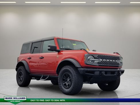 Used 2024 Ford Bronco Badlands AWD/4WD image 1