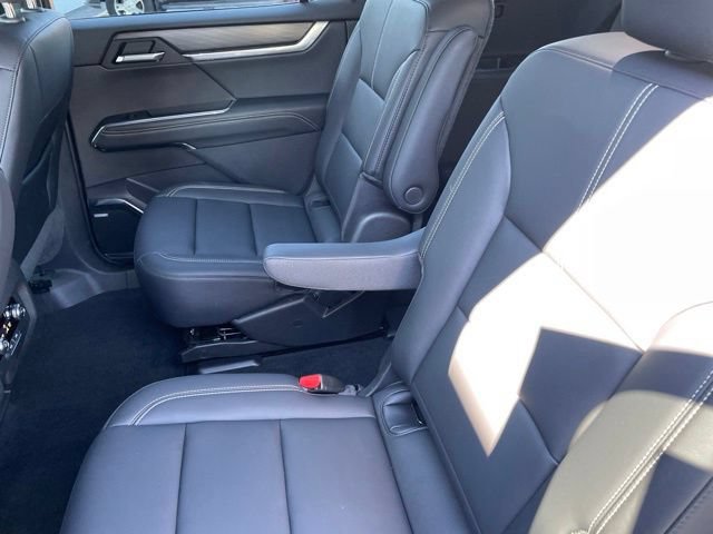 Used 2026 GMC Acadia Elevation w/ Elevation Premium Package FWD image 31
