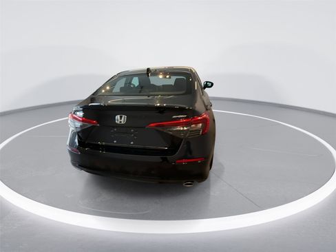 Used 2023 Honda Civic Sport image 8