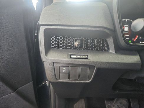 Used 2024 Honda CR-V EX image 29