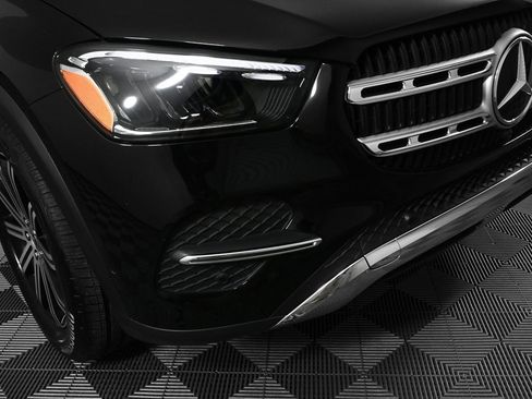 Certified 2025 Mercedes-Benz GLE 450e 4MATIC image 36