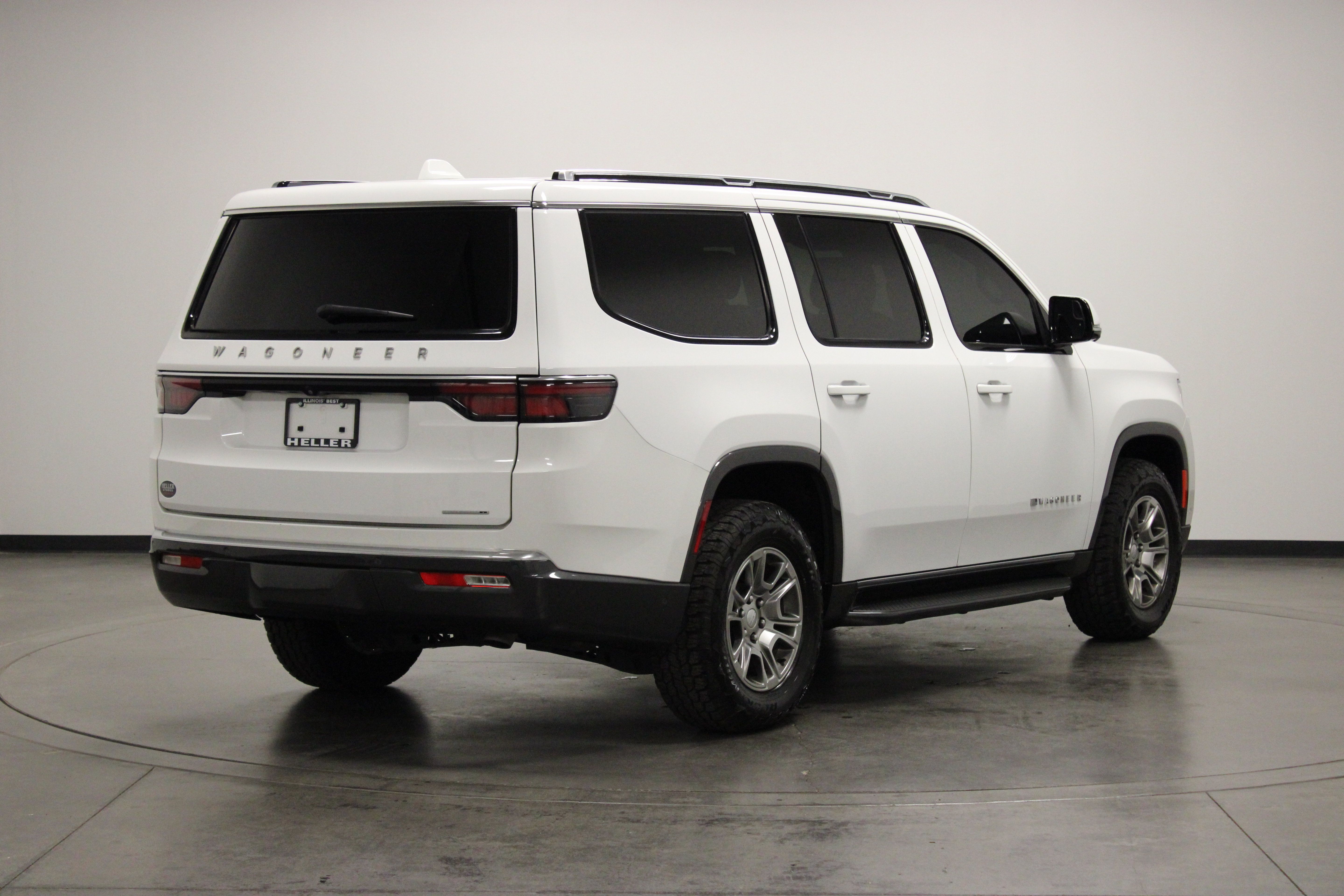 Used 2022 Jeep Wagoneer Series I w/ Convenience Group I RWD image 8