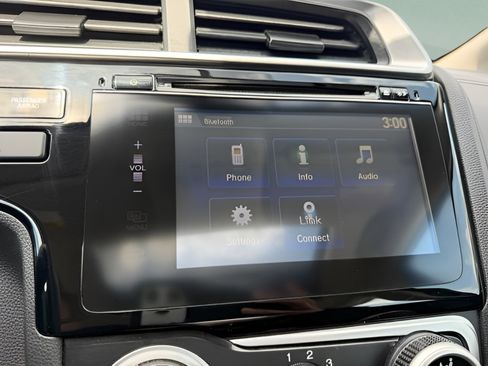 Used 2017 Honda Fit EX-L image 16