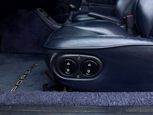 Used 1992 Porsche 911 Carrera image 19