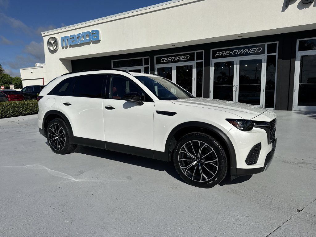 Used 2025 MAZDA CX-70 Plug-In Hybrid w/ Premium Plus AWD/4WD image 6