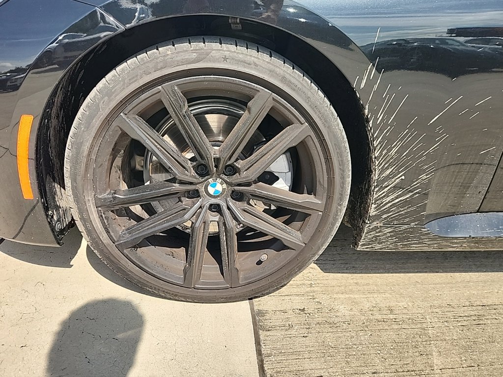 Used 2023 BMW 230i Coupe w/ M Sport Package RWD image 8