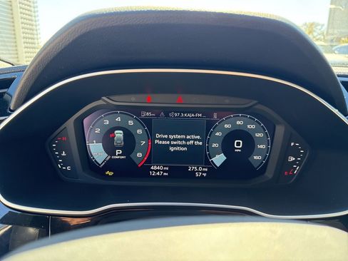 Certified 2025 Audi Q3 2.0T Premium w/ Convenience Package image 22