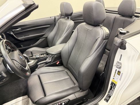 Used 2020 BMW 230i xDrive Convertible w/ Convenience Package AWD/4WD image 6