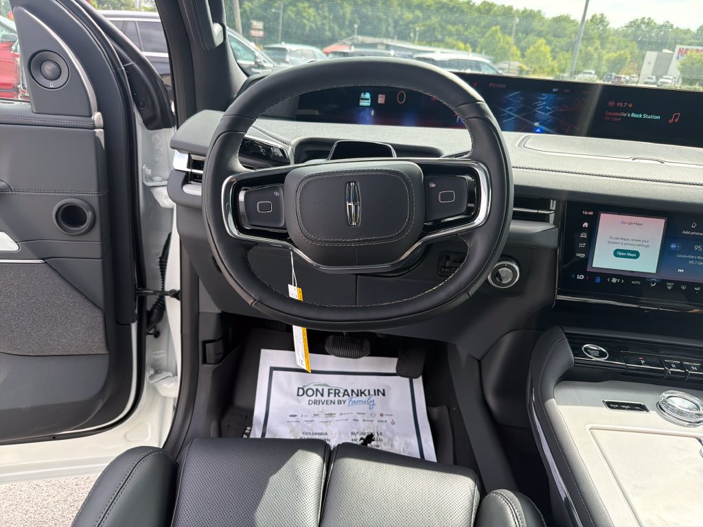 New 2027 Lincoln Navigator L Reserve w/ Jet Appearance Package AWD/4WD image 16