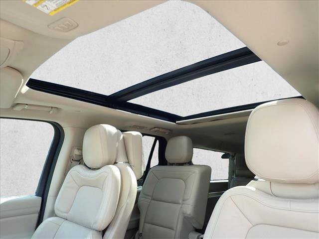 Used 2021 Lincoln Navigator L Reserve w/ Luxury Package AWD/4WD image 14