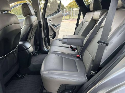 Used 2017 Hyundai Santa Fe Sport image 26