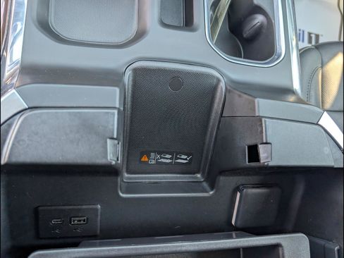 Used 2024 Chevrolet Silverado 1500 LTZ w/ LTZ Convenience Package II image 20