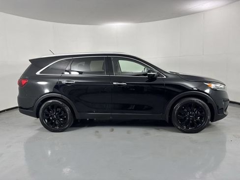 Used 2020 Kia Sorento EX FWD image 38