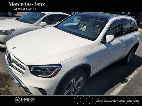 Used 2022 Mercedes-Benz GLC 300 image 1