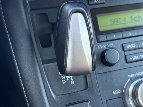 Used 2014 Lexus CT 200h image 15