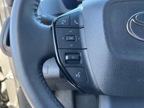 Used 2024 Toyota bZ4X XLE image 22