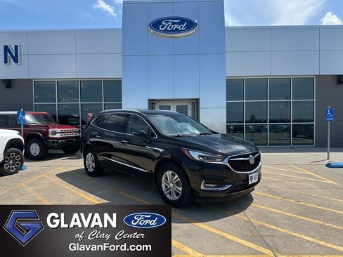 Used 2018 Buick Enclave Essence FWD image 1