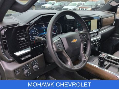 Used 2023 Chevrolet Silverado 1500 High Country w/ High Country Premium Package image 11
