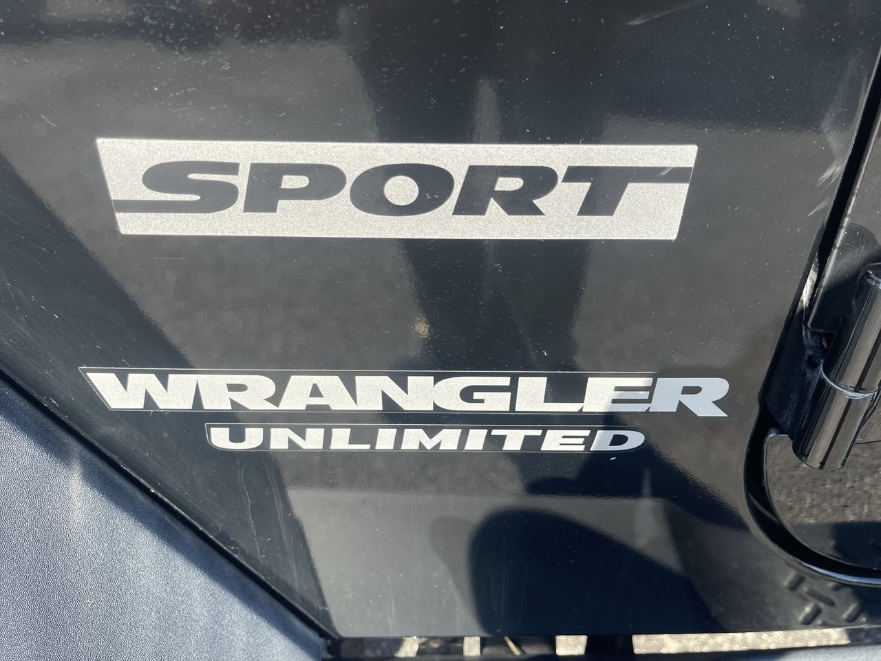 Used 2017 Jeep Wrangler Unlimited Sport w/ Quick Order Package 23S AWD/4WD image 27