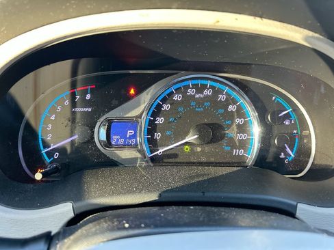 Used 2012 Toyota Sienna XLE AWD/4WD image 21