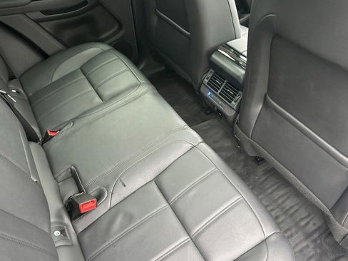 Certified 2025 Land Rover Range Rover Evoque Dynamic SE AWD/4WD image 32