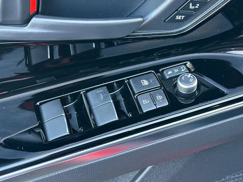 Used 2023 Subaru Solterra AWD image 11