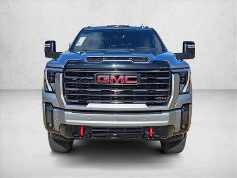 Used 2024 GMC Sierra 2500 AT4 w/ AT4 Premium Plus Package AWD/4WD image 2