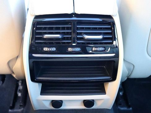 Used 2018 BMW 530i image 17