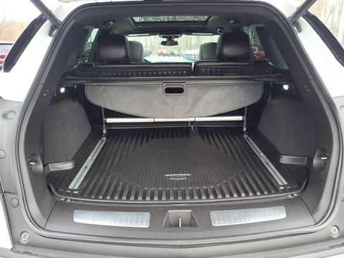 Used 2023 Cadillac XT5 Premium Luxury w/ LPO, Floor Liner Package AWD/4WD image 27