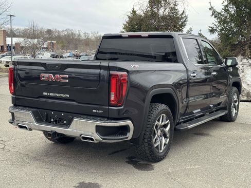 Used 2023 GMC Sierra 1500 SLT w/ SLT Premium Package image 6