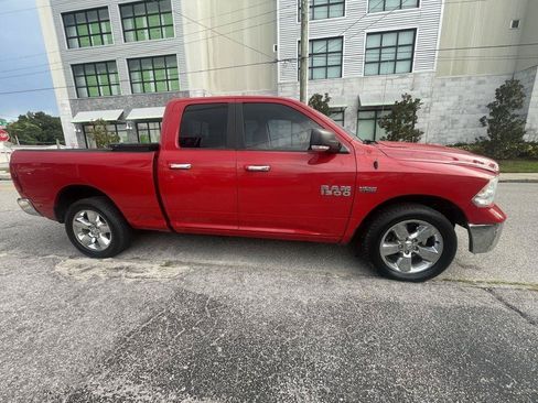 Used 2017 RAM 1500 Big Horn RWD image 3