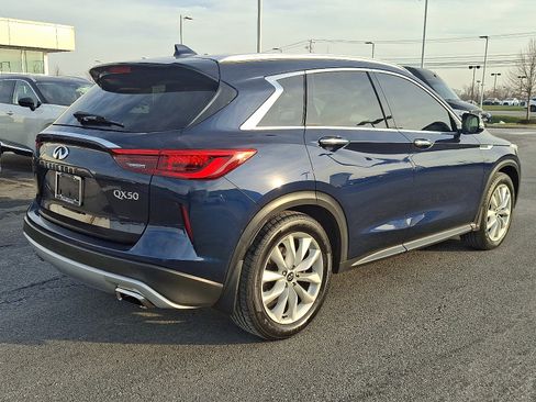 Used 2019 INFINITI QX50 Essential w/ Premium Heat Package image 6