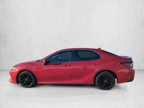 Certified 2023 Toyota Camry LE FWD image 5
