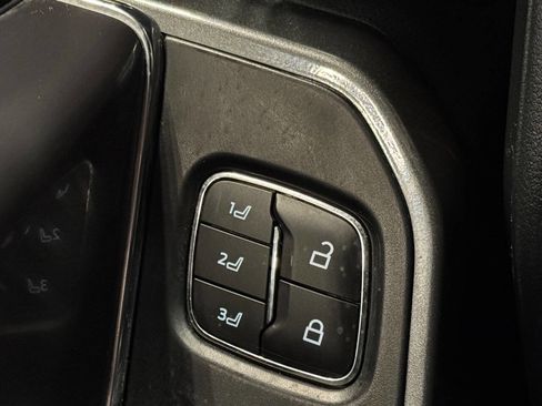 Used 2023 Ford F150 Lariat w/ Equipment Group 502A High image 30