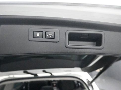 Used 2022 Subaru Forester Sport image 24